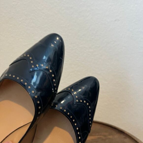 Manolo Blahnik Patent Leather Studded Pointed Toe Kitten Heels Size 41 11 - Picture 8 of 10